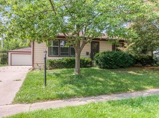 1601 47th St NE, Cedar Rapids, IA 52402