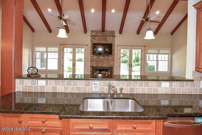 680 N Bethesda Rd — Photo 16