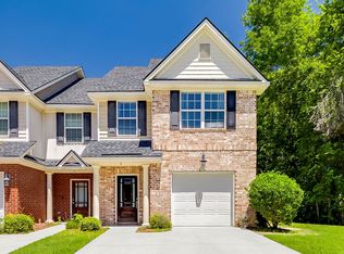 2 Weslyn Park Dr, Savannah, GA 31419
