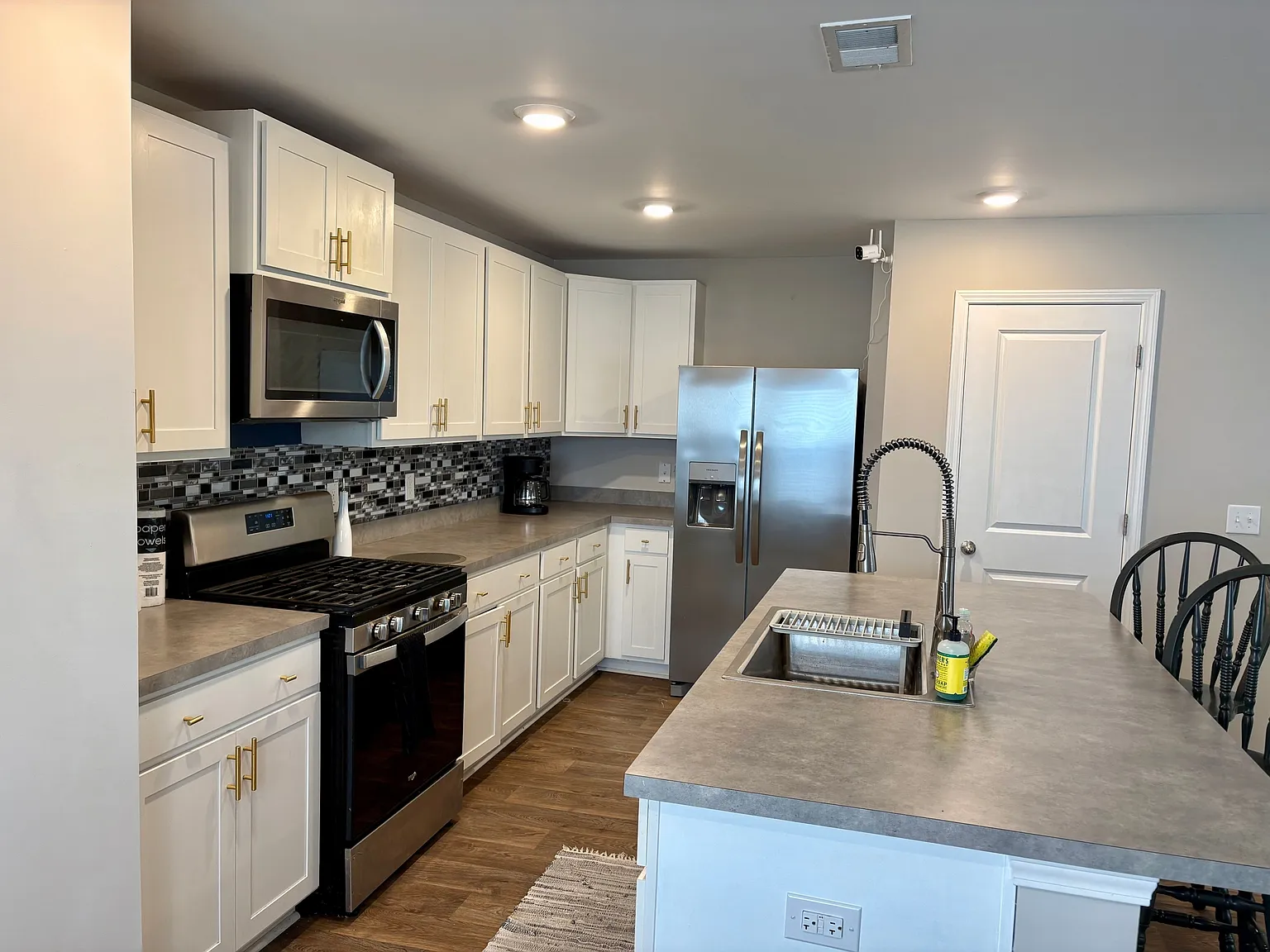 194 Spencer Circle Co-Living - Unit... — Photo 2