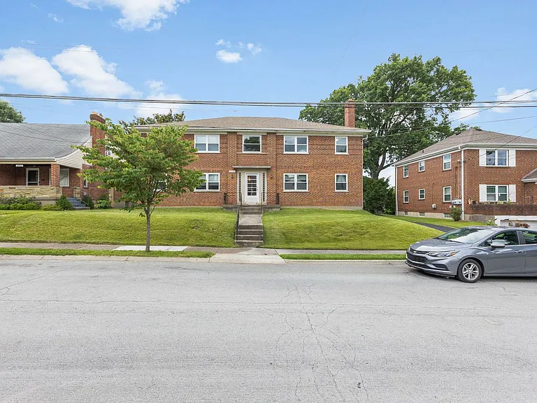 Oakley- Charming 4 family and desirable street — Photo 12