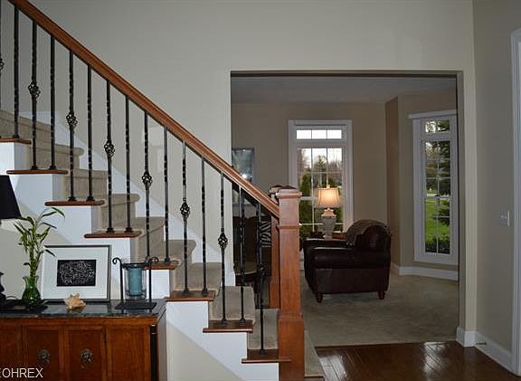 3rd image of 32388 Legacy Pointe Pkwy