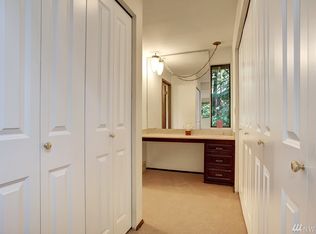 12828 NE 34th Pl, Bellevue, WA 98005