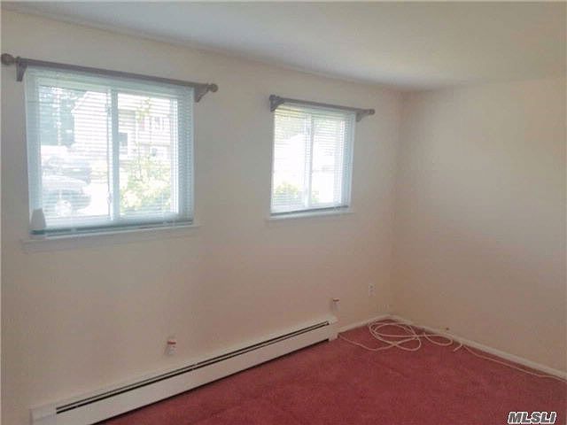 2nd image of 965 Peconic Ave