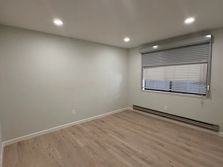 815 Balboa Ave #207 — Photo 9