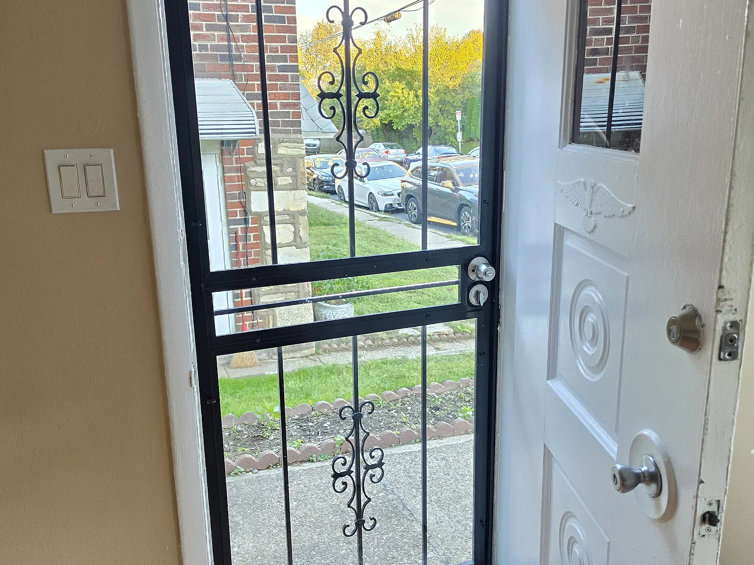 2 bed, 980 sqft, $1,600 — Photo 3