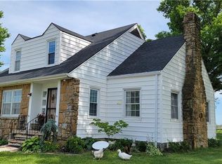 27615 Block Rd, Paola, KS 66071