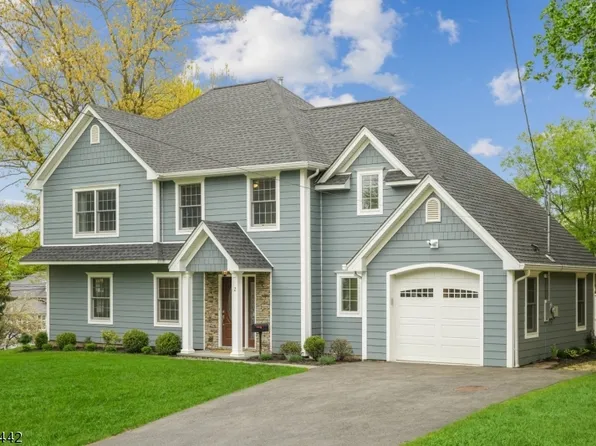 2 Kensington Rd, Madison Boro, NJ 07940