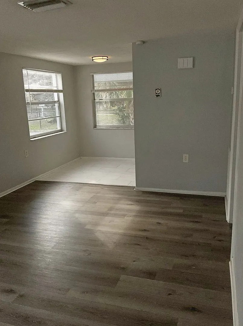 Cozy 1BD 1BTH Retreat in Holiday - Discover your Ideal Space! — Photo 4