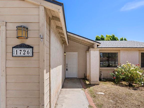 2nd image of 1726 Katy Pl