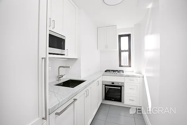 Rented by (Legacy) Elegran | media 14