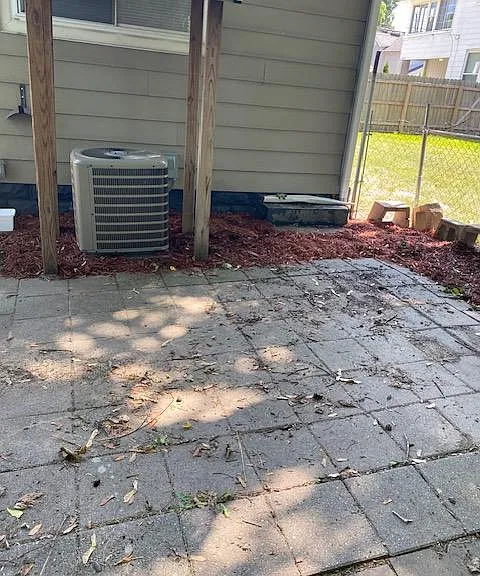 617 Fremont Ave NW — Photo 28
