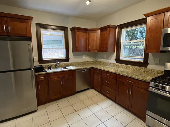 429 Medford St. #1 Somerville Shared Unit Photo 1