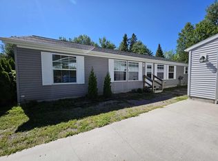 1916 W 10th Ave, Sault Sainte Marie, MI 49783