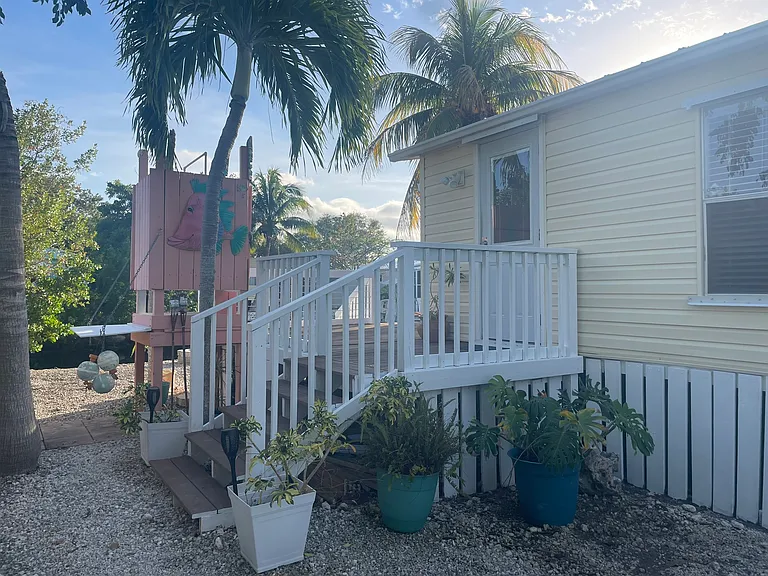 Tarpon Ter — Photo 21