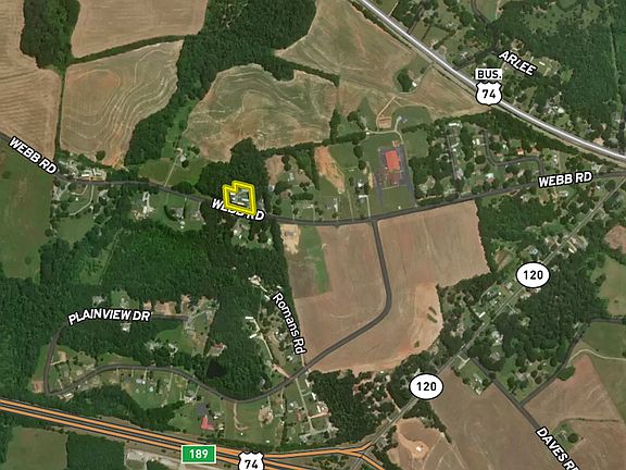 3rd image of 667 Webb Rd