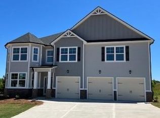 1011 Hawthorne Cir, Madison, GA 30650