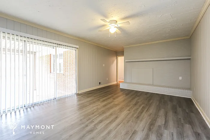 460 W Georgia St — Photo 6