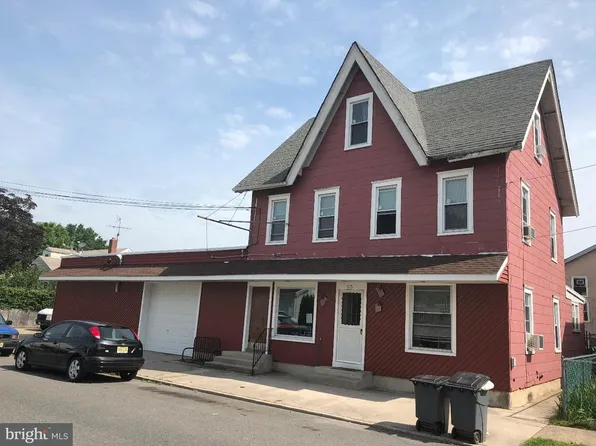 313 Taylor St, Riverside, NJ 08075