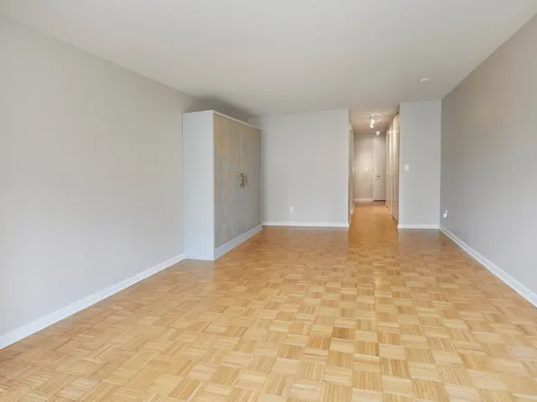 201 West 72nd Street image 2 of 13