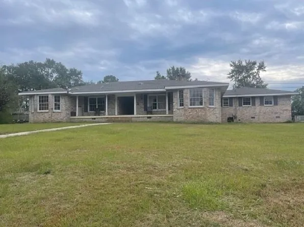 400 Champion Dr, Opp, AL 36467