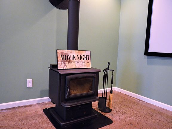 4th image of 7527 S Whispering Oak Cir