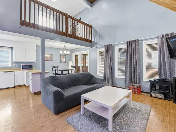 1429 E Big Springs Way SE, Airdrie, AB T4A 1K7