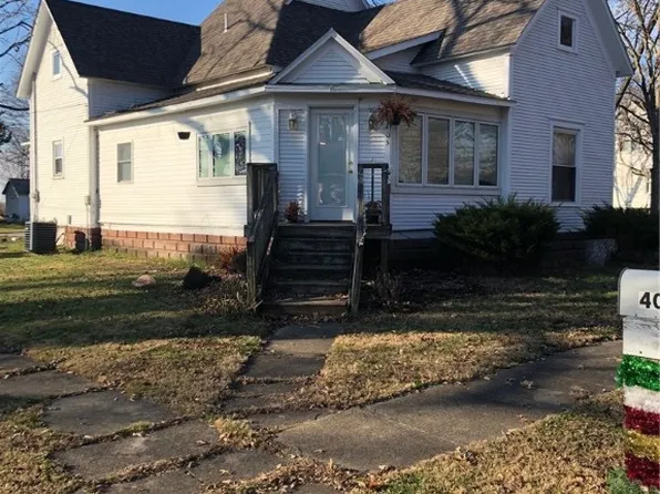 405 Chestnut St, Westervelt, IL 62565