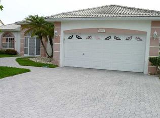 8591 Grassy Isle Trl, Lake Worth, FL 33467