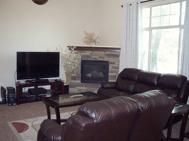 1st image of 2236 W Mackay Ln