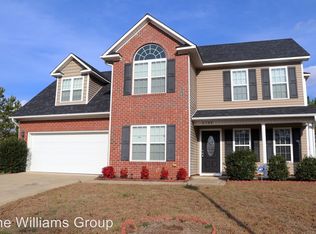 5704 Scarecrow Ct, Fayetteville, NC 28314