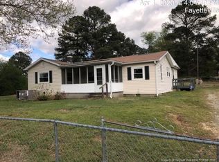 482 Horseshoe Rd, Fayetteville, NC 28303