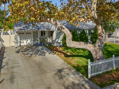 2225 N Orchard Dr, Burbank, CA, 91504