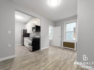 324 E 9th St #2F, Brooklyn, NY