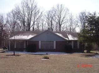 1401 Cagle Rd, Ashland City, TN 37015