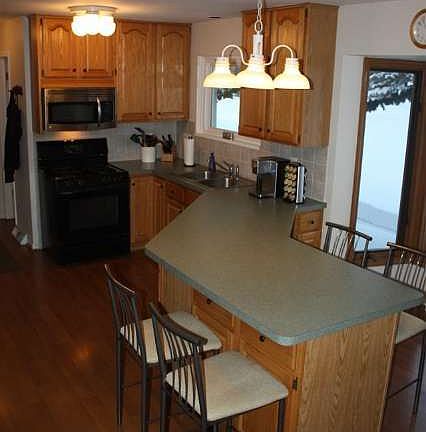 4th image of 330 Pinnacle Ct