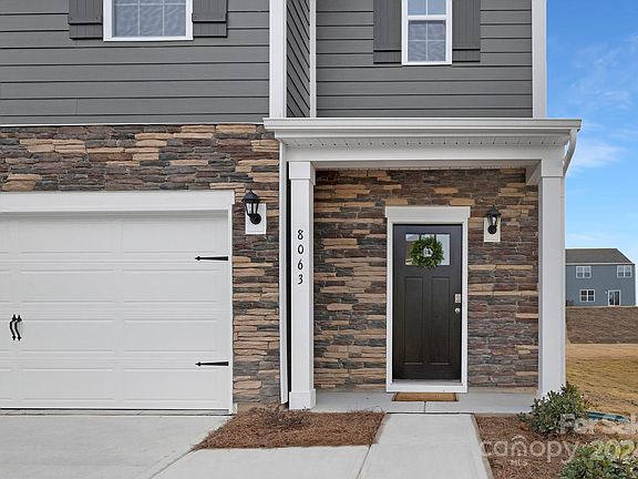 3rd image of 8063 Plymouth Dr