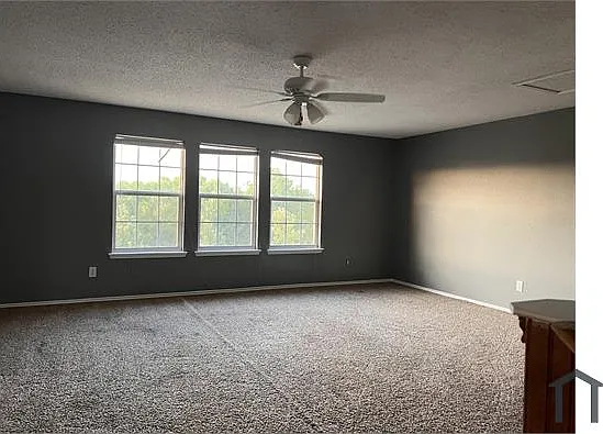1676 Crown Point Dr — Photo 13