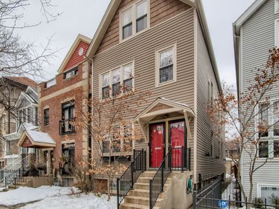 1824 W Fletcher St #1, Chicago, IL, 60657