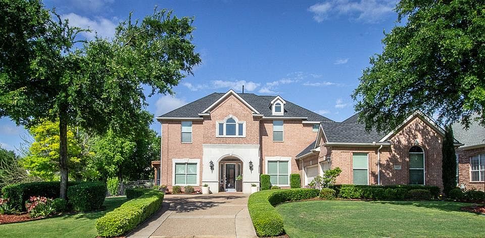 1st image of 3217 Summerfield Dr