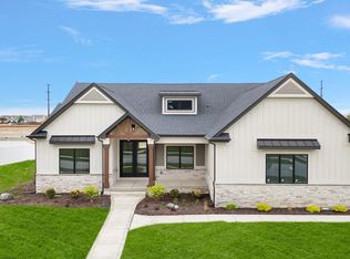 9451 Iris Dr, Saint John, IN