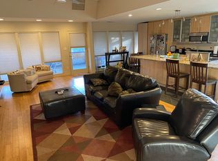 941 Oregon Dr, Merced, CA 95340