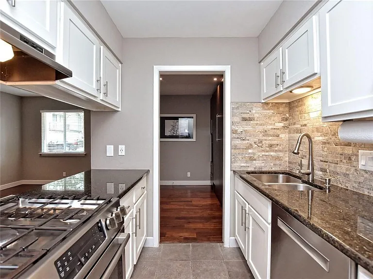 4209 Burnet Rd #101 — Photo 3