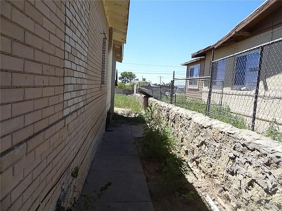 3rd image of 3804 Memphis Ave