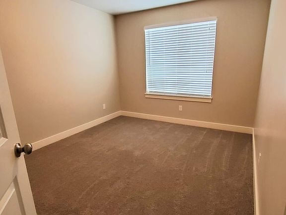 5th image of 2871 S Island Fox Ln