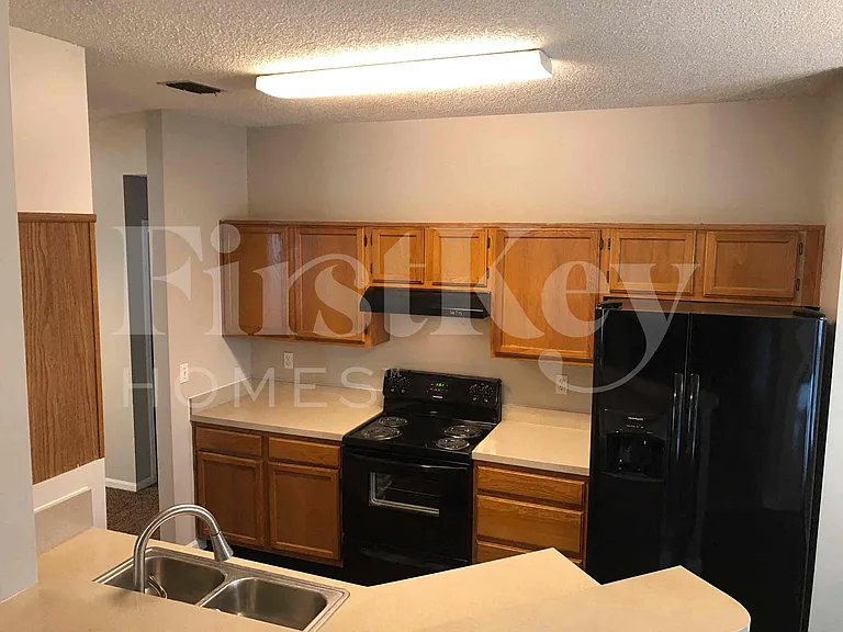 12365 Mastin Cove Rd — Photo 14