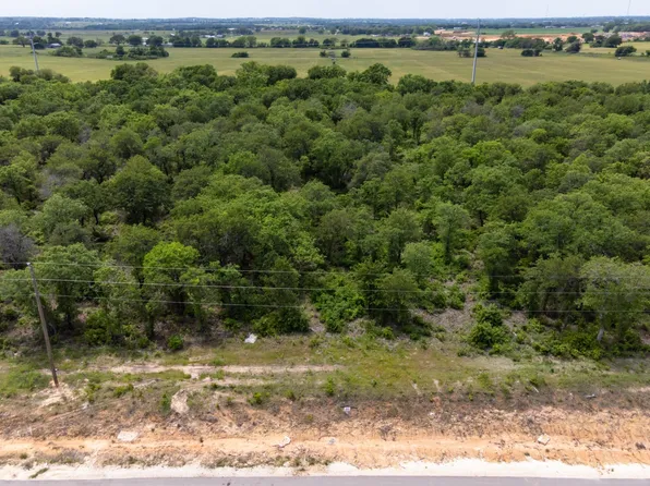 4000 Ken Rd, Tolar, TX 76476
