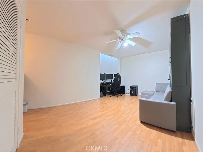 415 E Bougainvillea Ln — Photo 16