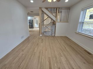 2341 W Winona St, Chicago, IL 60625