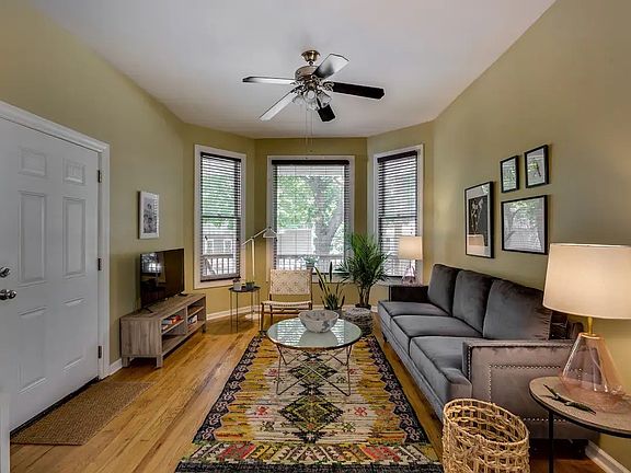 4th image of 2252 N Central Park Ave